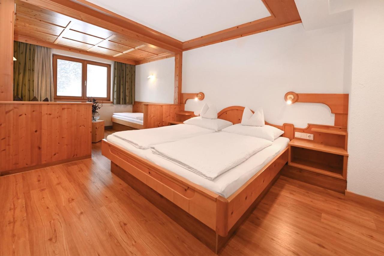 Apart Alpenpension Maderer Гашум Экстерьер фото